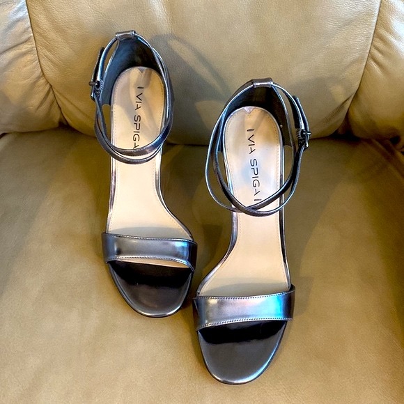 Via Spiga Shoes - EUC Via Spiga Womens Sandals. Sz. 9M, Leather, Metallic Pewter, 5” Stiletto Heel
